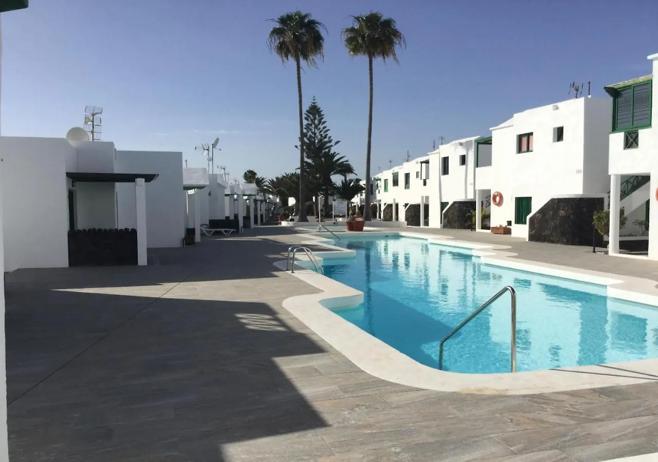 Relax & Pool Next To The Beach Apt Puerto del Carmen  Apartment Puerto del Carmen (Lanzarote)