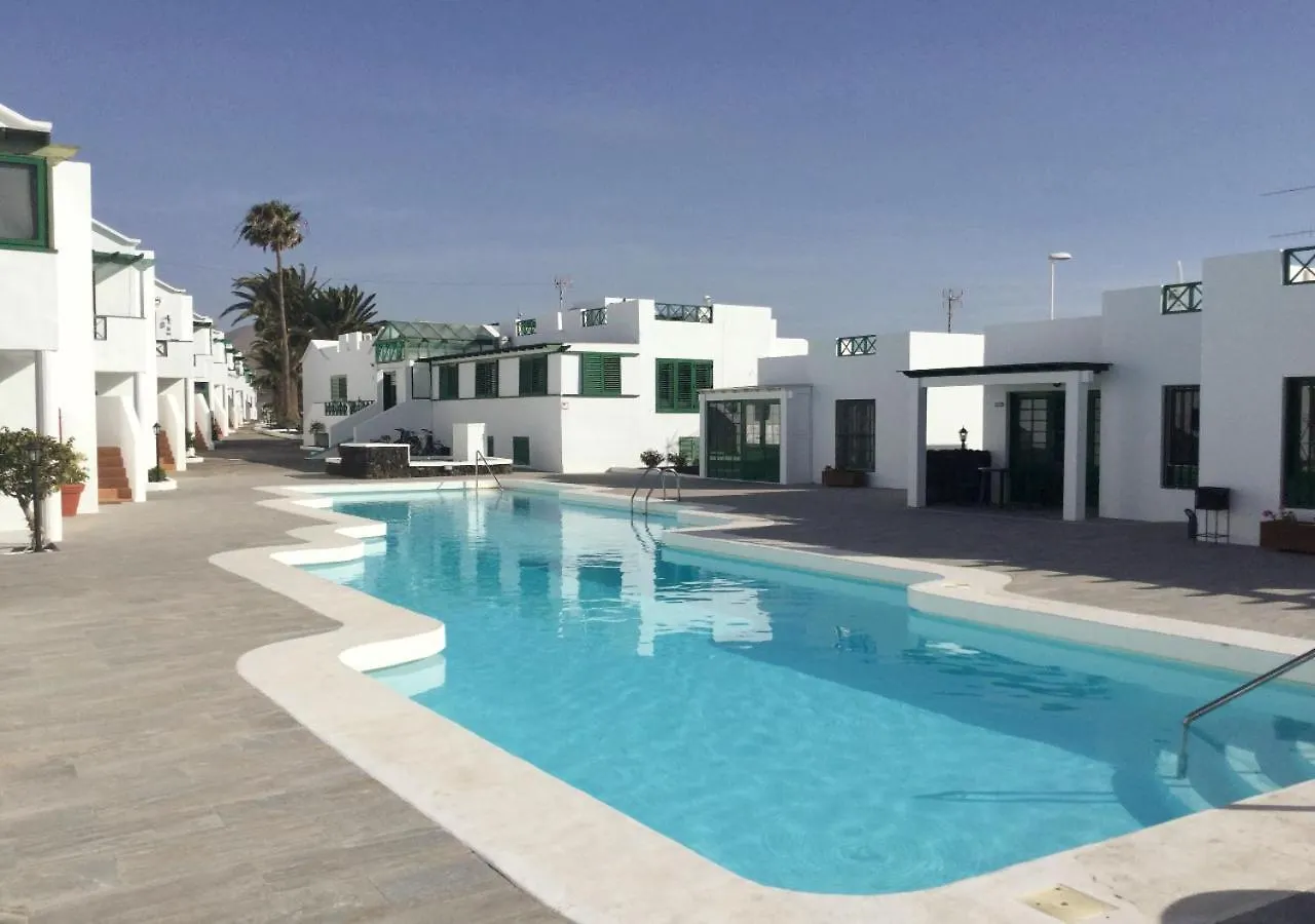 Relax & Pool Next To The Beach Apt Puerto del Carmen